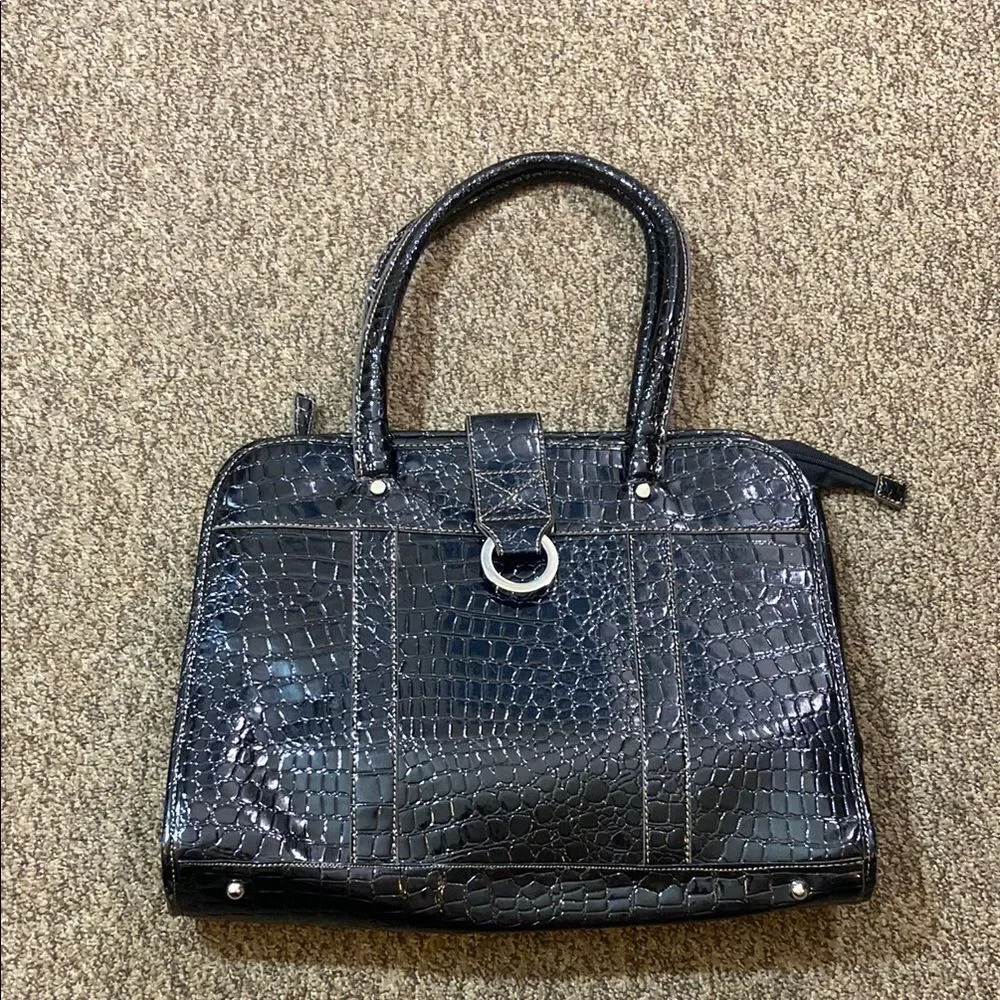 VTG,Elegant Black Imitation Crocodile-Embossed Handbag